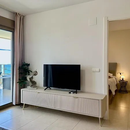 Clubrent - Edificio Larimar, Magnifico Piso *